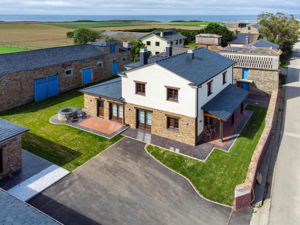 Apartamentos Rurales Lola Penarronda Castropol Exteriör bild
