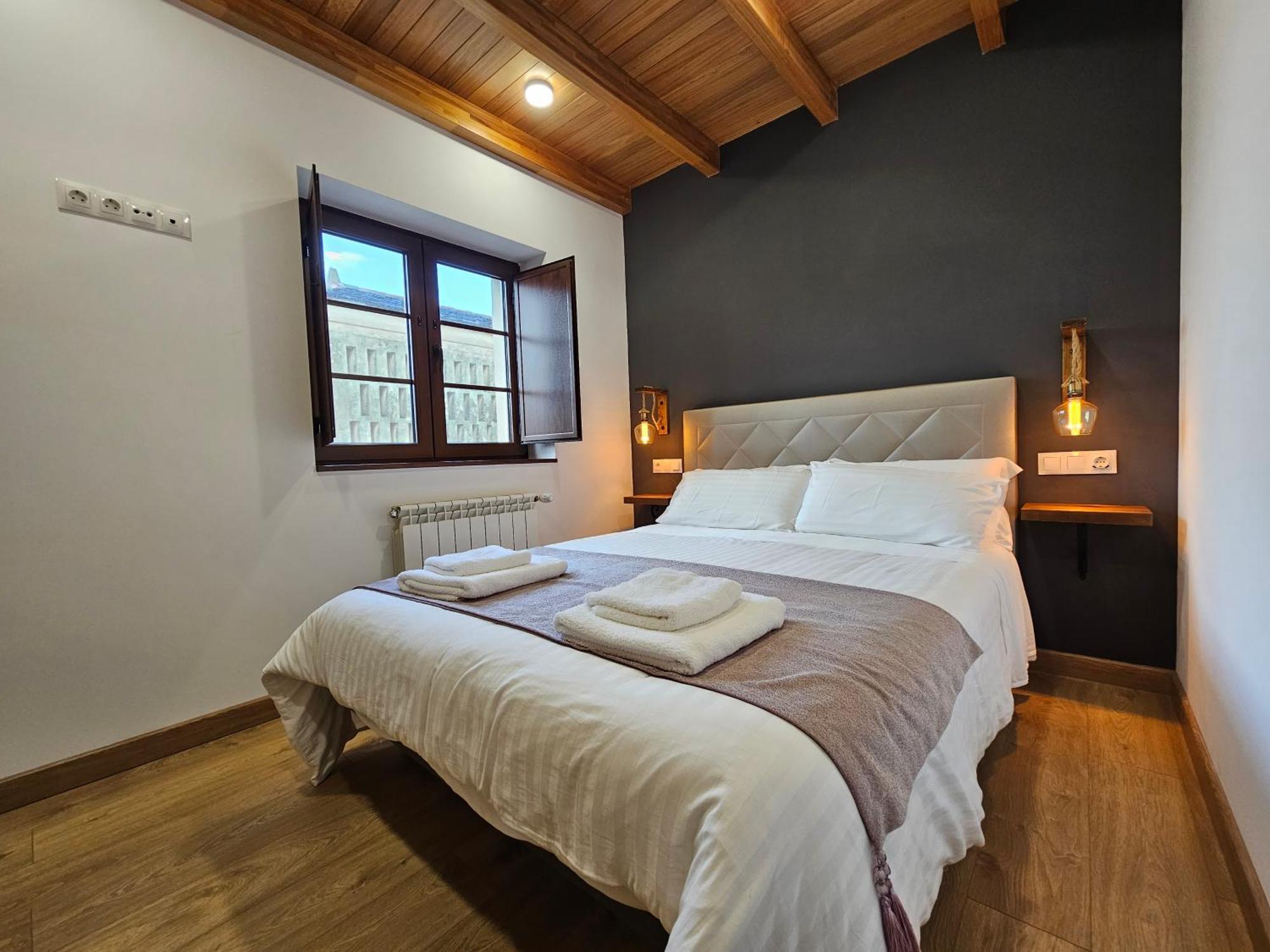 Apartamentos Rurales Lola Penarronda Castropol Exteriör bild