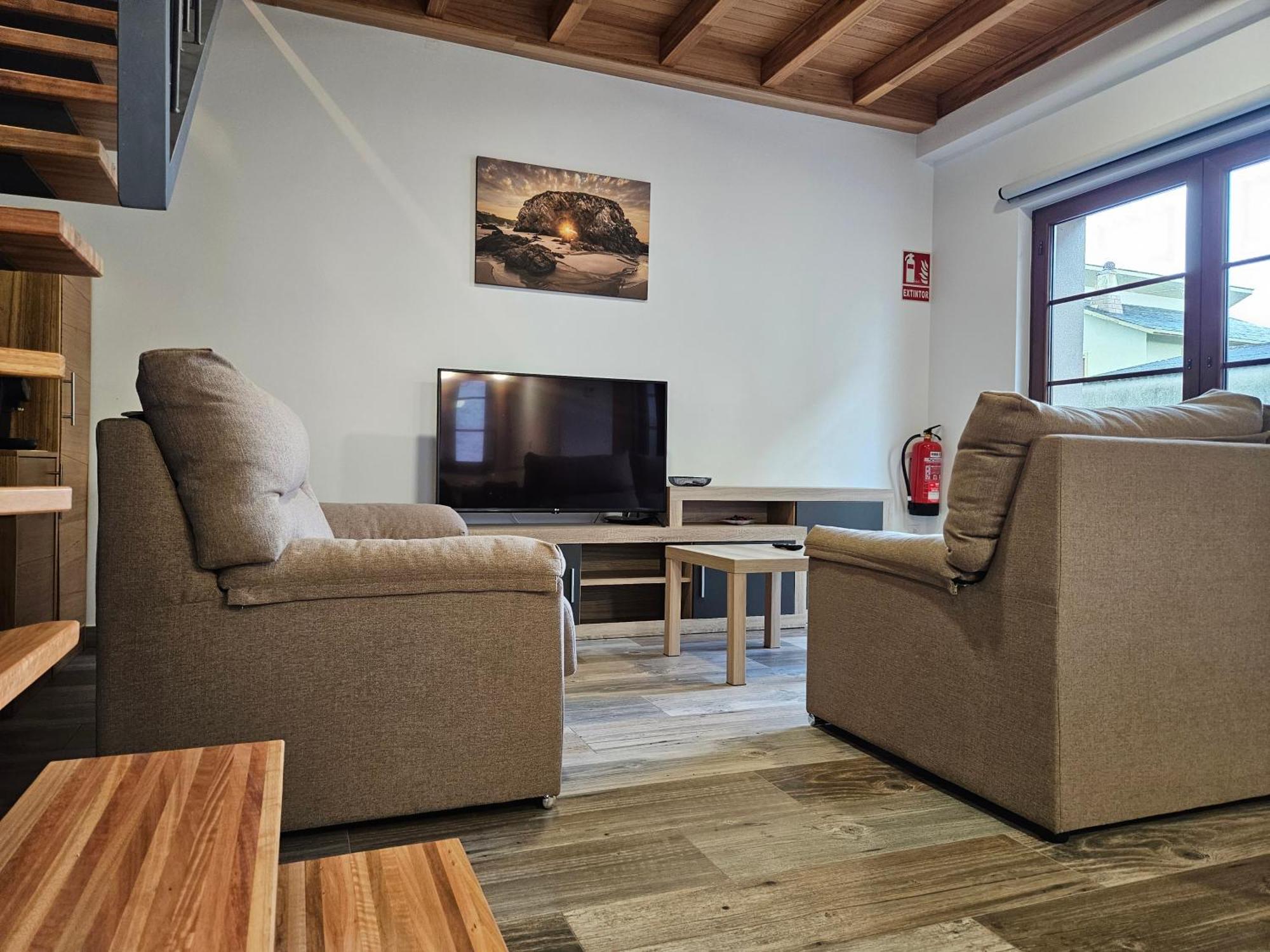 Apartamentos Rurales Lola Penarronda Castropol Exteriör bild