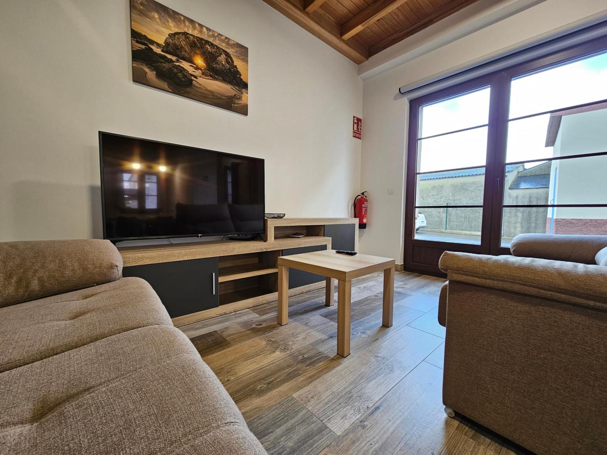 Apartamentos Rurales Lola Penarronda Castropol Exteriör bild